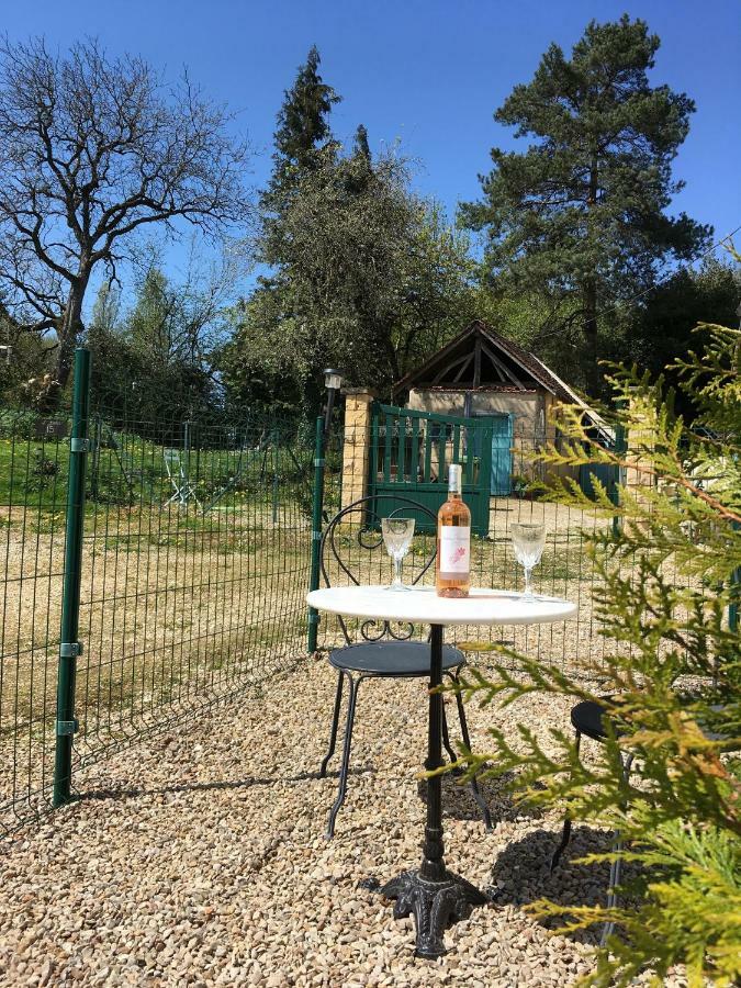 Gite De Pete Le Buisson Exterior foto